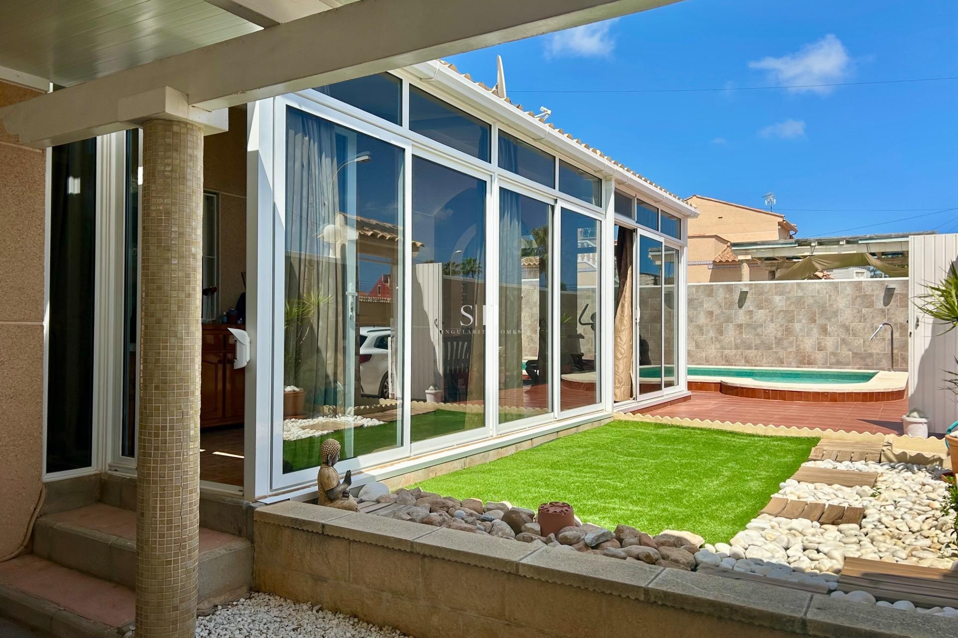 Återförsäljning - Villa - Torrevieja - San Luis