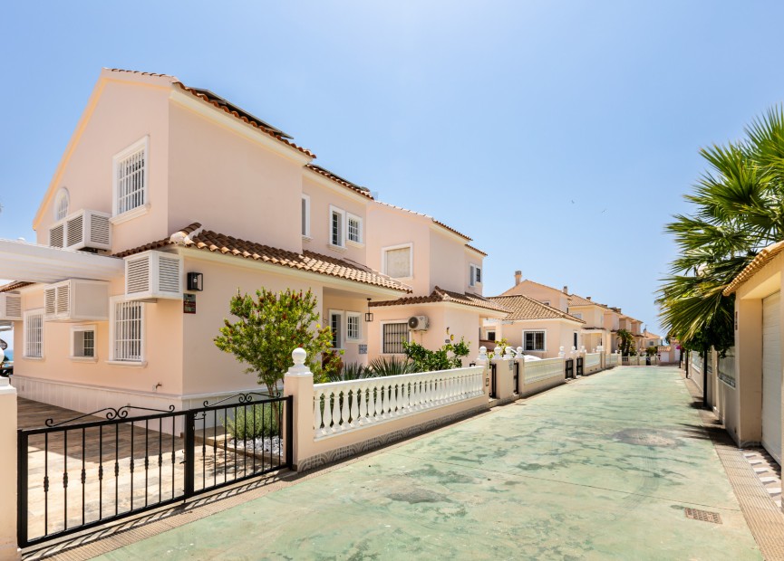 Återförsäljning - Villa - Torrevieja - Torreblanca