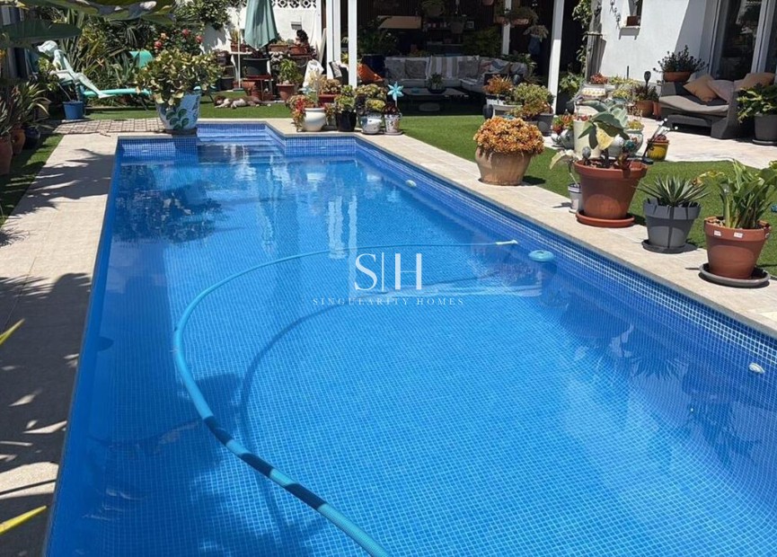 Återförsäljning - Villa - Torrevieja - Torreta Florida