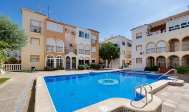 Bungalow - Återförsäljning - Torrevieja - Costa Blanca