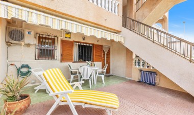 Bungalow - Återförsäljning - Torrevieja - La Mata