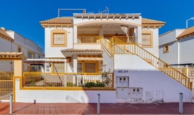 Bungalow - Återförsäljning - Torrevieja - Parque las naciones