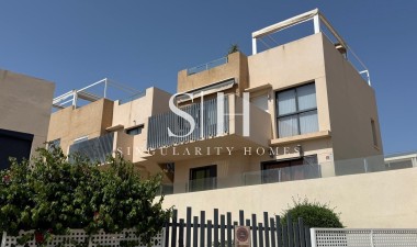 Bungalow - Herverkoop - Orihuela Costa - 68701