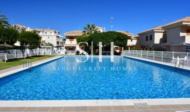 Bungalow - Herverkoop - Orihuela Costa - La Zenia