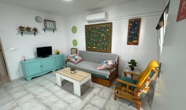 Bungalow - Herverkoop - Torrevieja - Playa De Los Naufragos