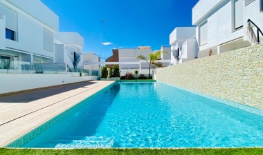 Bungalow - New Build - Pilar de la Horadada - 90766