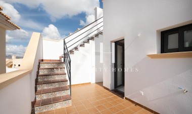 Bungalow - Obra nueva - Cox - San Fernando