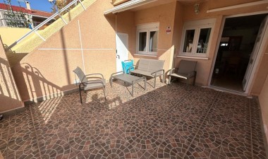 Bungalow - Odsprzedaż - Torrevieja - Playa De Los Naufragos