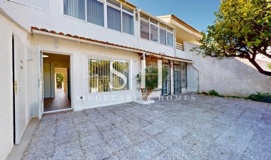 Bungalow - Wiederverkauf - Orihuela Costa - Costa Blanca