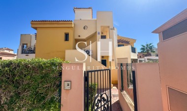Bungalow - Wiederverkauf - Orihuela Costa - Costa Blanca