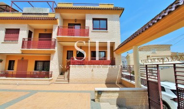 Casa - Перепродажа - Los Desamparados - Los Desamparados