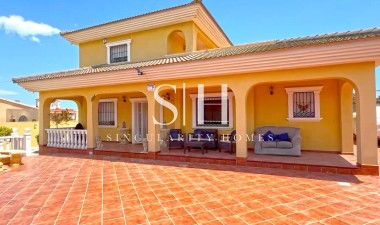 Detached Villa - Reventa - Torrevieja - Los Balcones - Los Altos del Edén