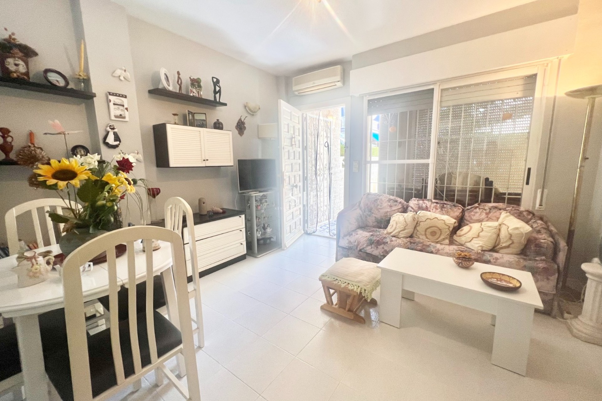 Долгосрочная аренда - Casa - La Mata - Costa Blanca