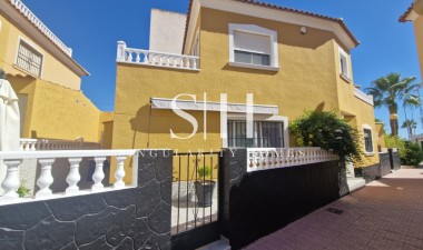 Dom - Odsprzedaż - Orihuela Costa - Costa Blanca