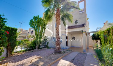 Dom - Odsprzedaż - Torrevieja - Paraje Natural