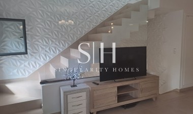 Haus - Wiederverkauf - Orihuela Costa - Costa Blanca