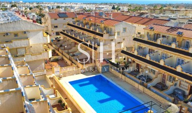 Haus - Wiederverkauf - Orihuela Costa - Costa Blanca