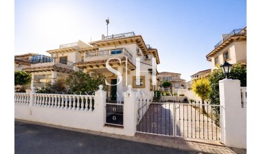 Haus - Wiederverkauf - Orihuela Costa - Costa Blanca