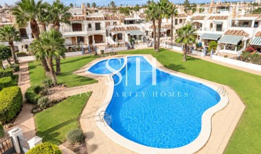 Haus - Wiederverkauf - Orihuela Costa - Costa Blanca