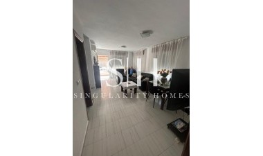 Haus - Wiederverkauf - Torrevieja - Centro