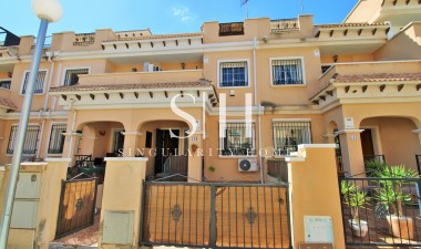 Haus - Wiederverkauf - Villamartin - Villamartin