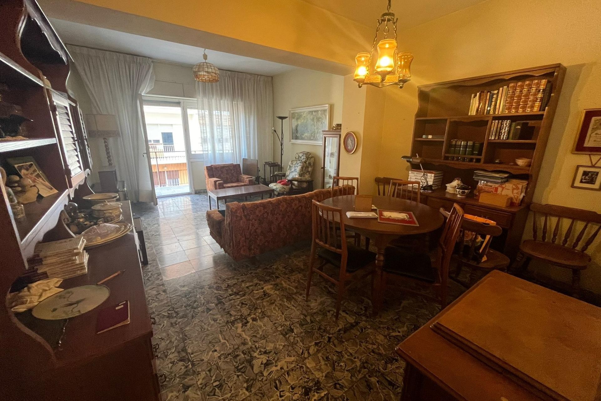 Herverkoop - Appartement / flat - Alicante - Centro