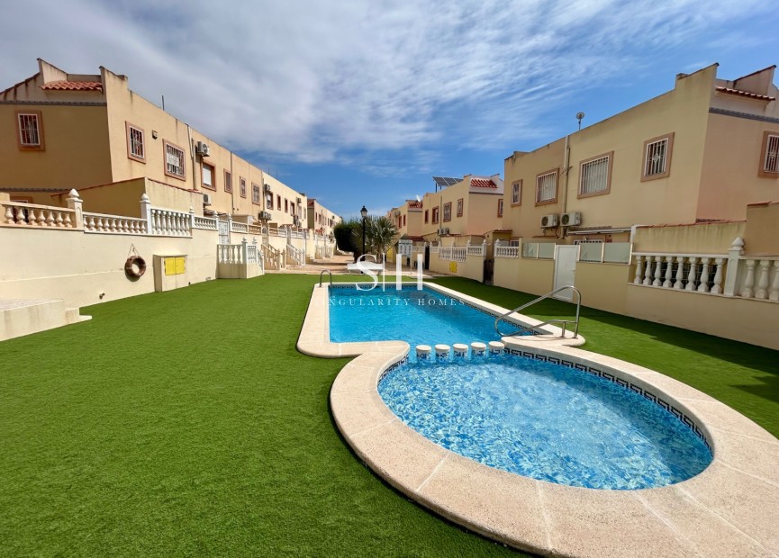 Herverkoop - Appartement / flat - La Zenia