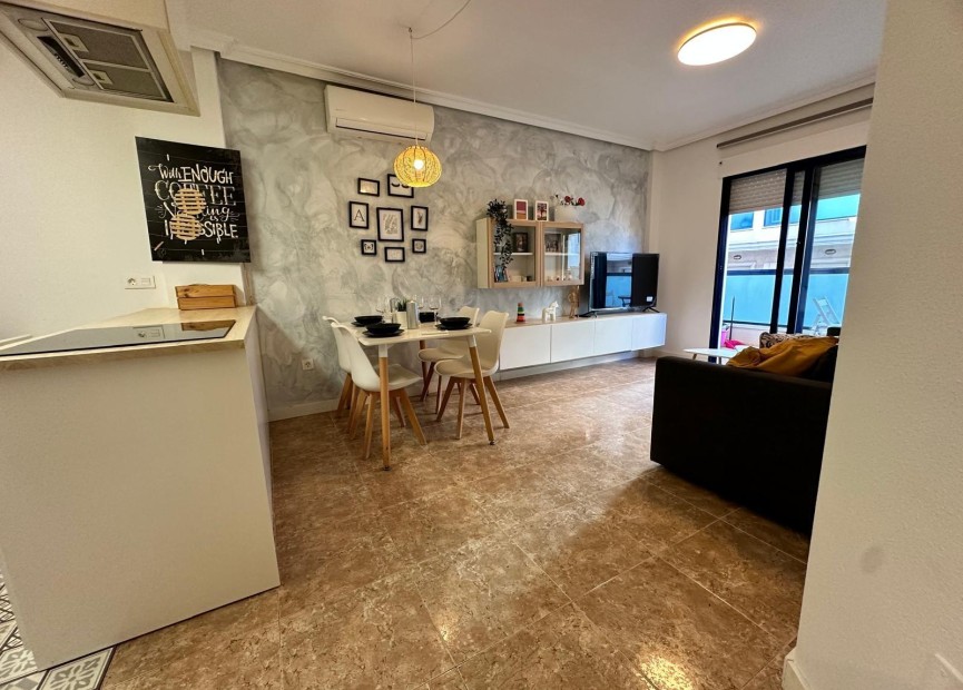 Herverkoop - Appartement / flat - Orihuela Costa - Campoamor