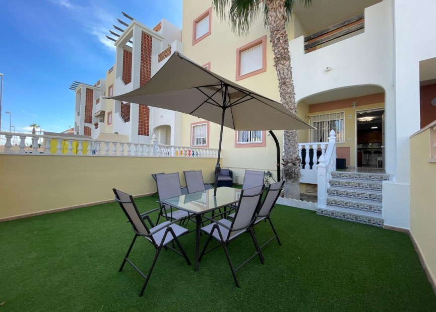 Herverkoop - Appartement / flat - Orihuela Costa - La Zenia