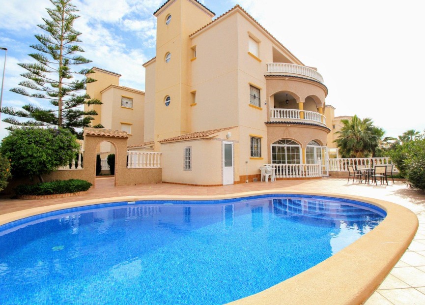 Herverkoop - Appartement / flat - Orihuela Costa - Lomas de Cabo Roig