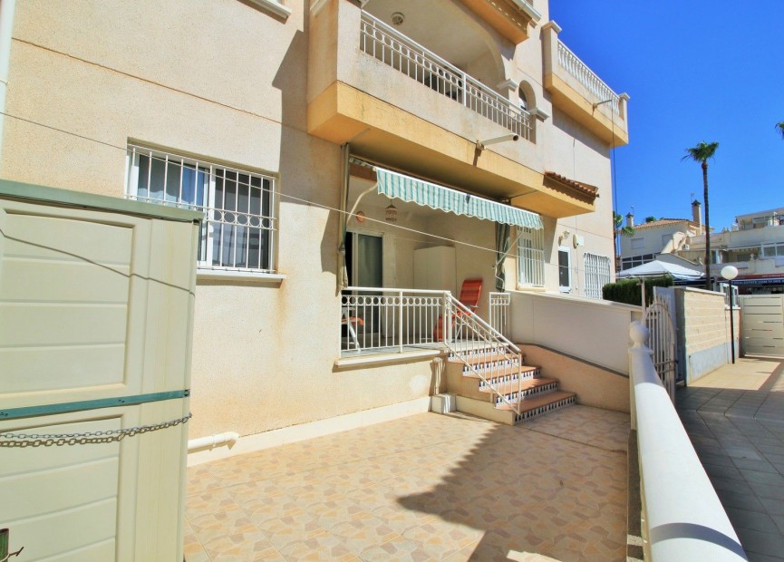 Herverkoop - Appartement / flat - Orihuela Costa - Punta Prima