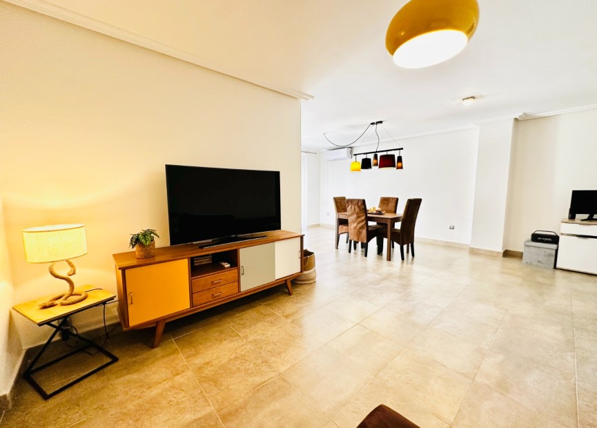 Herverkoop - Appartement / flat - Torrevieja - CENTRE