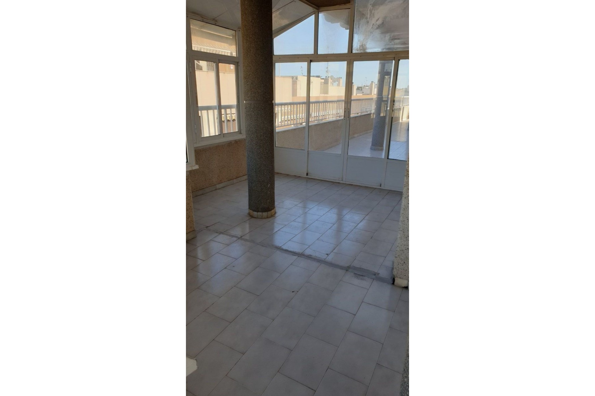 Herverkoop - Appartement / flat - Torrevieja - Centro