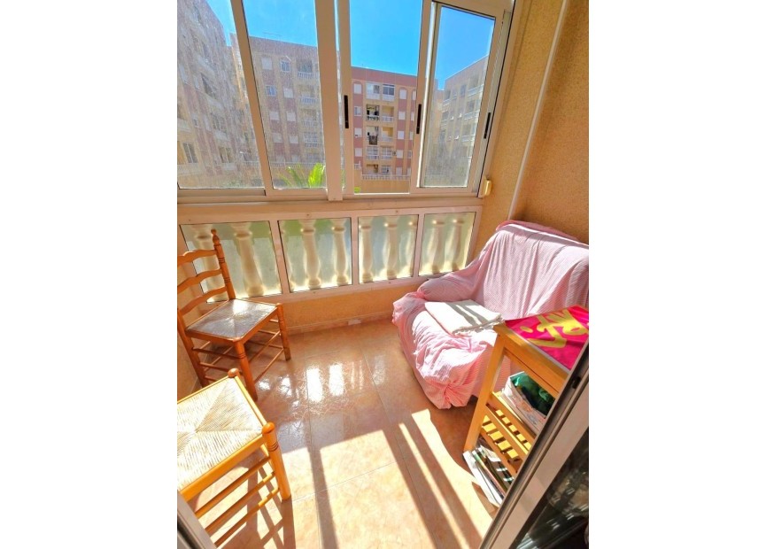 Herverkoop - Appartement / flat - Torrevieja - Centro