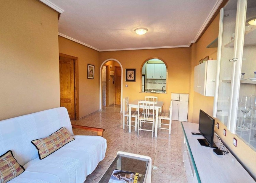 Herverkoop - Appartement / flat - Torrevieja - Centro