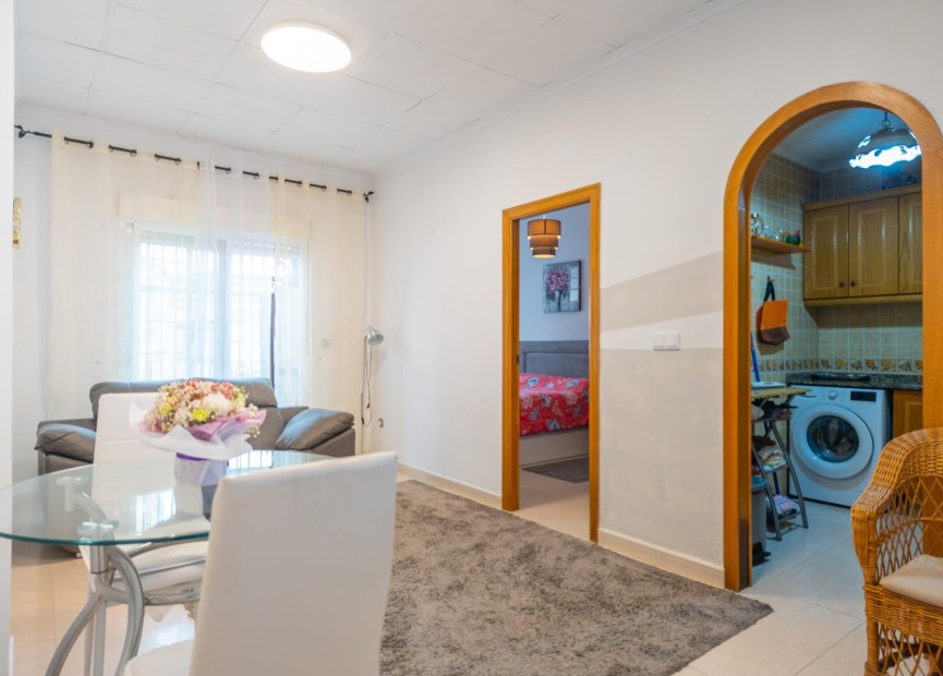 Herverkoop - Appartement / flat - Torrevieja - Centro