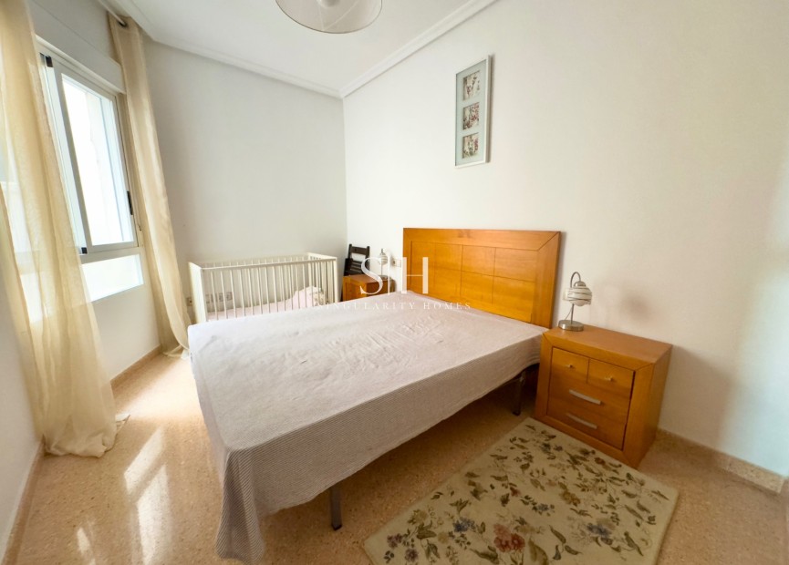 Herverkoop - Appartement / flat - Torrevieja - Centro