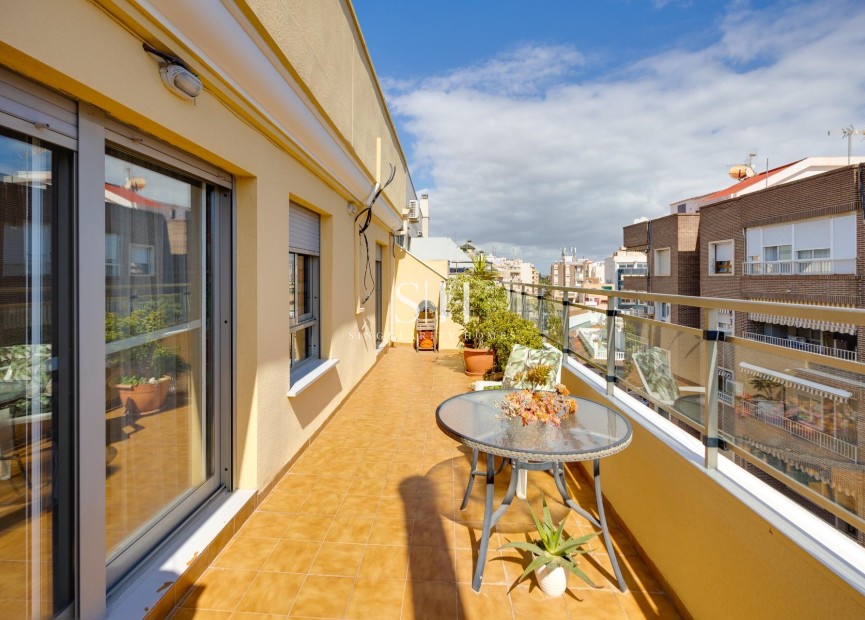 Herverkoop - Appartement / flat - Torrevieja - Centro