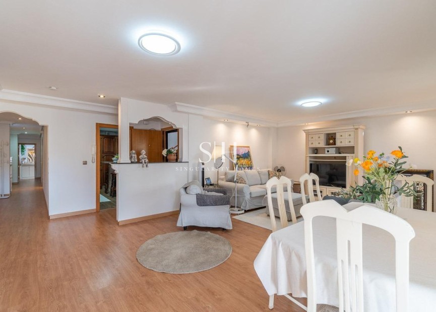 Herverkoop - Appartement / flat - Torrevieja - Centro