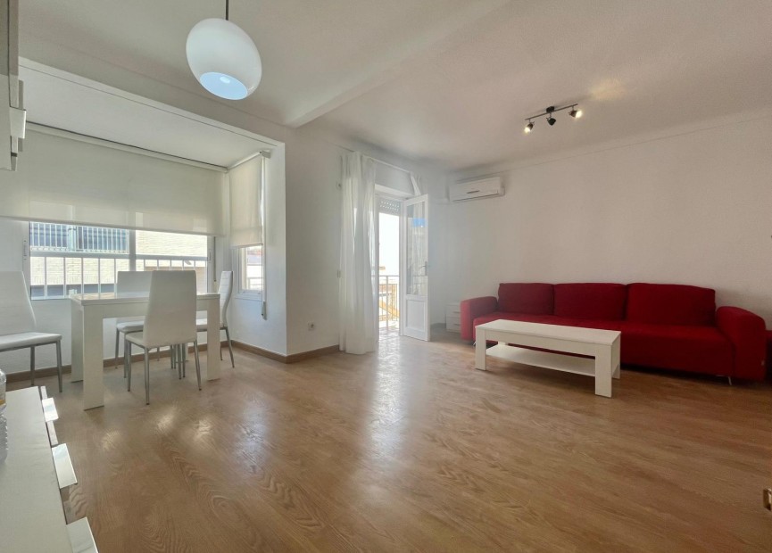 Herverkoop - Appartement / flat - Torrevieja - Centro