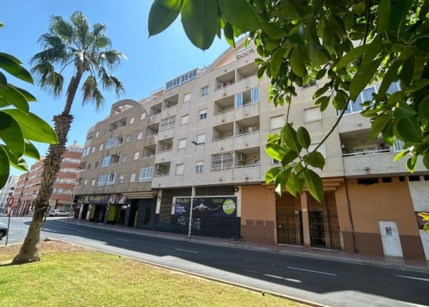 Herverkoop - Appartement / flat - Torrevieja - Costa Blanca