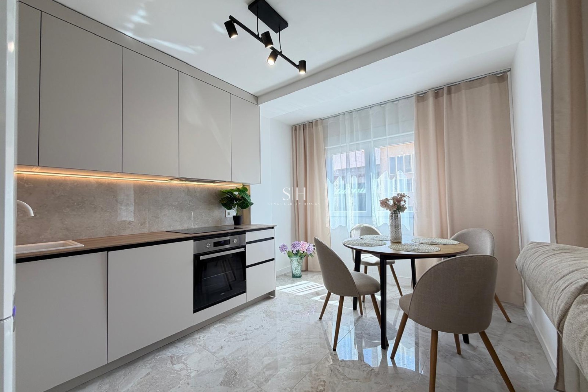 Herverkoop - Appartement / flat - Torrevieja - Estacion De Autobuses