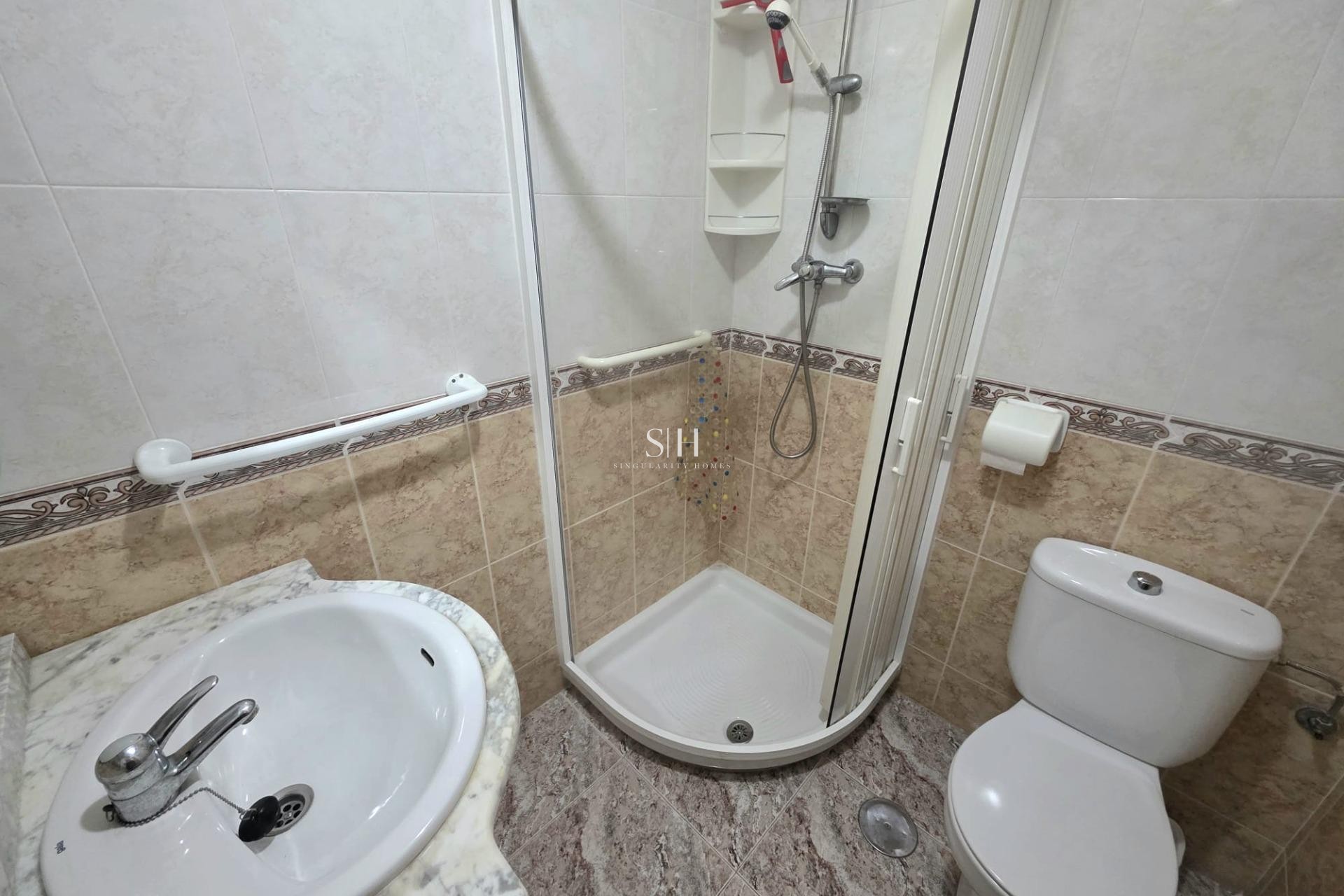Herverkoop - Appartement / flat - Torrevieja - Estacion De Autobuses
