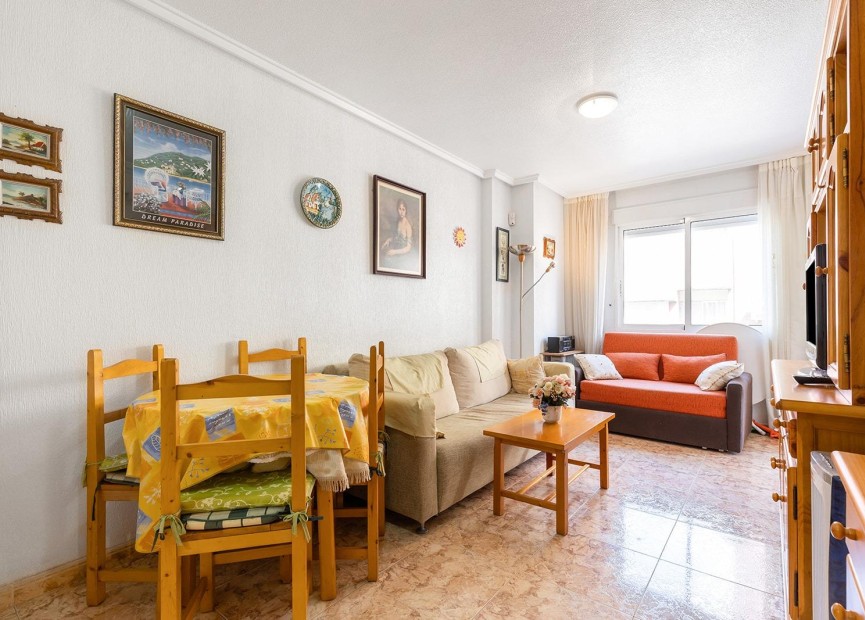 Herverkoop - Appartement / flat - Torrevieja - Estacion De Autobuses