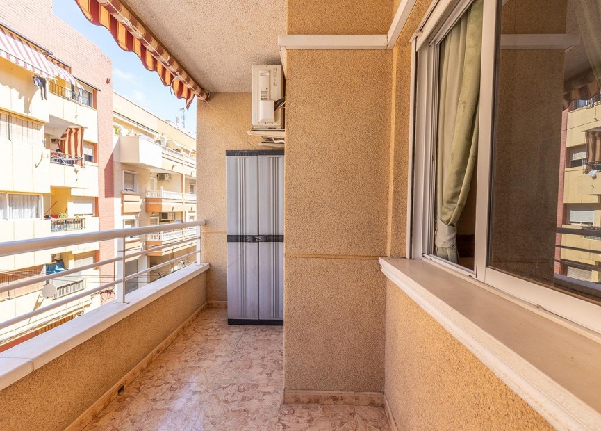 Herverkoop - Appartement / flat - Torrevieja - Estacion De Autobuses