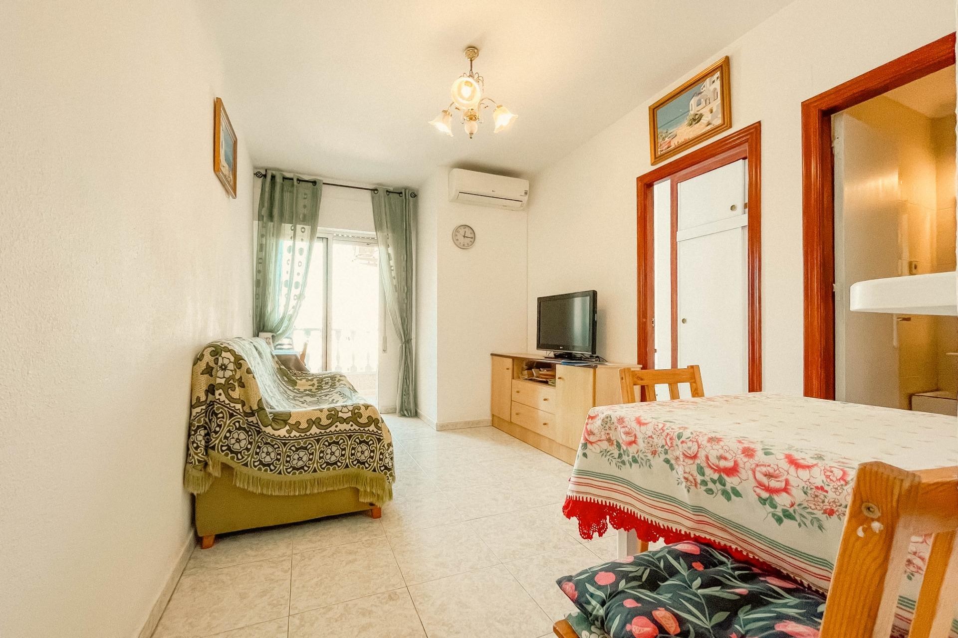 Herverkoop - Appartement / flat - Torrevieja - Estacion De Autobuses