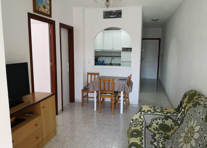 Herverkoop - Appartement / flat - Torrevieja - Estacion De Autobuses