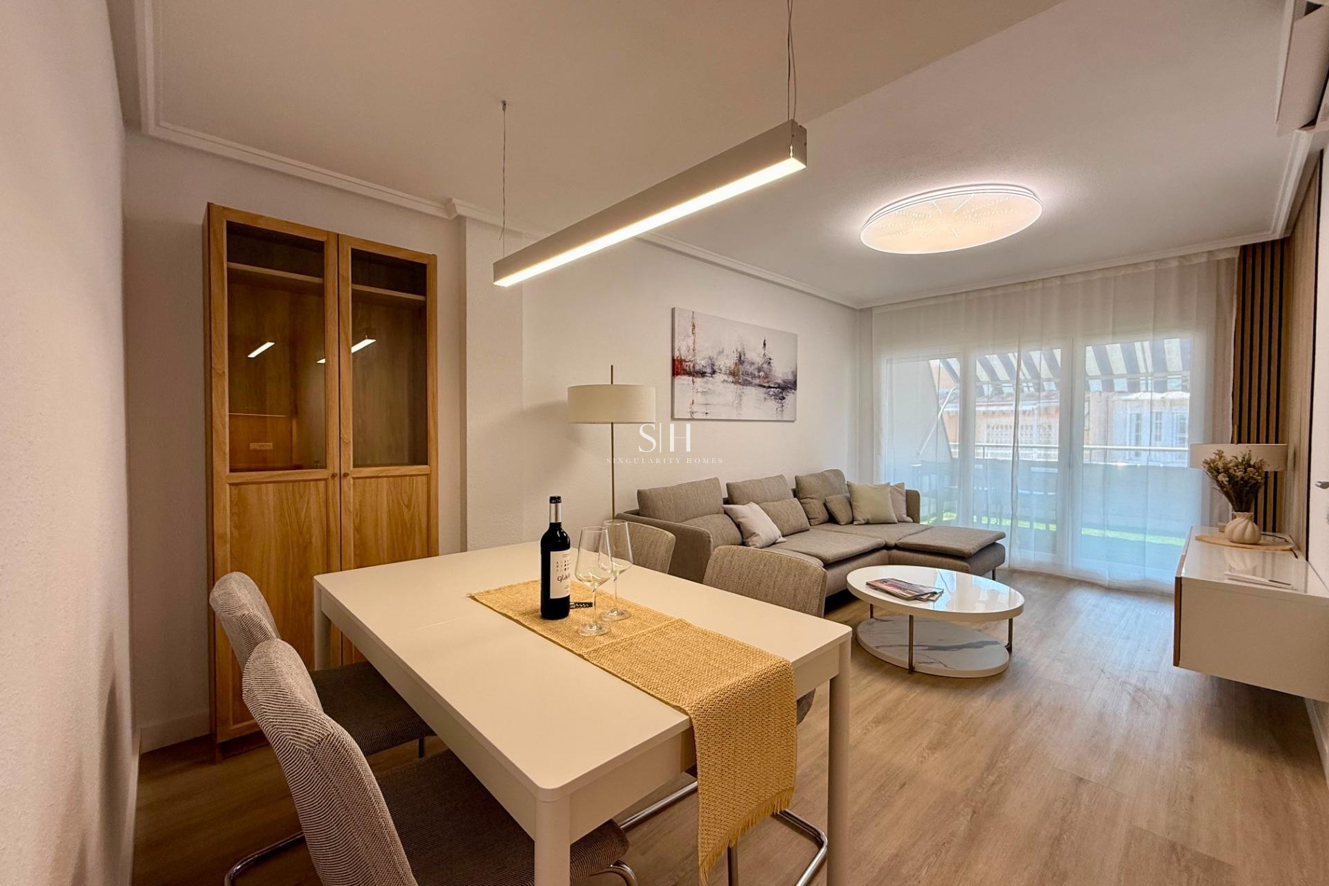 Herverkoop - Appartement / flat - Torrevieja - Habaneras