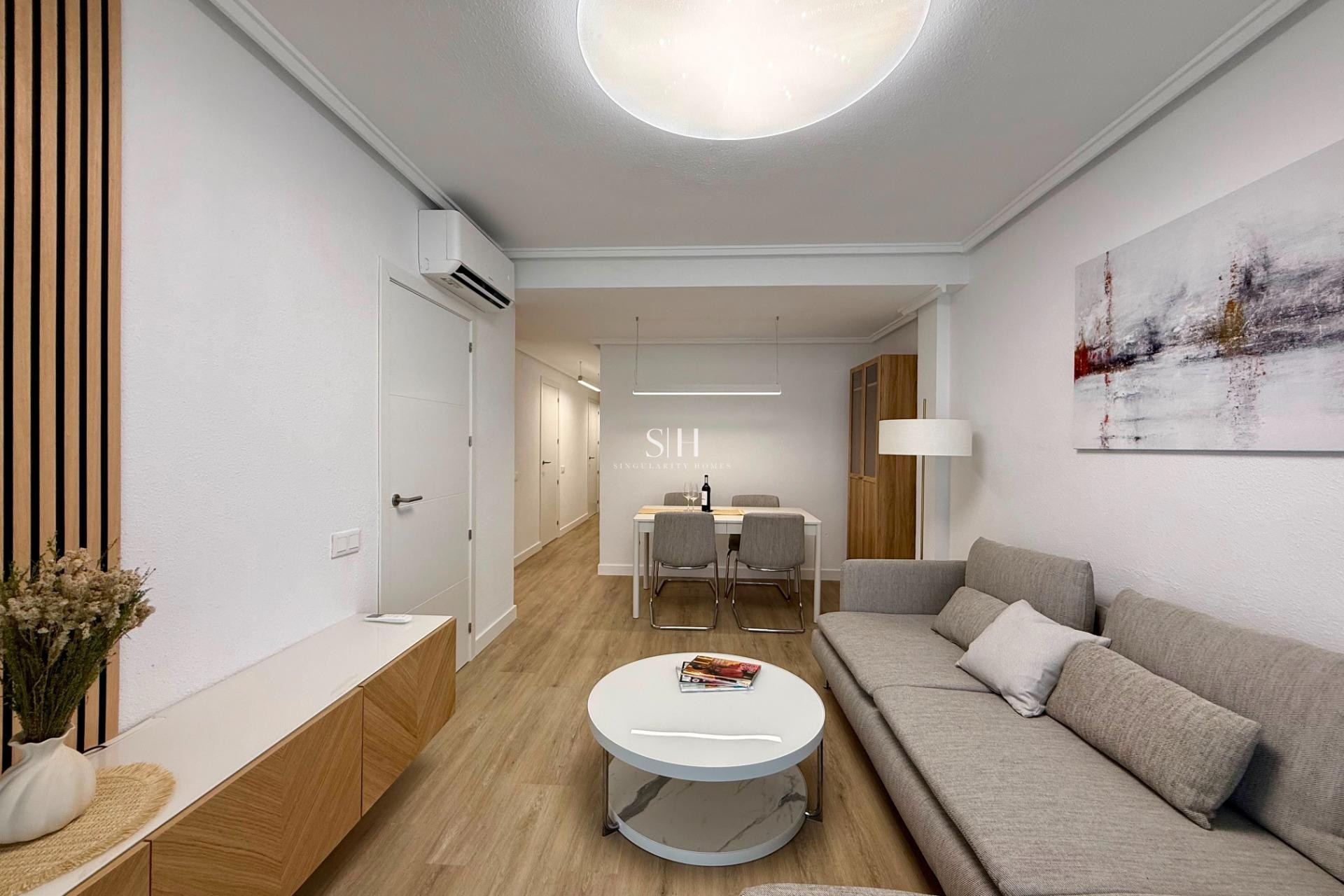 Herverkoop - Appartement / flat - Torrevieja - Habaneras