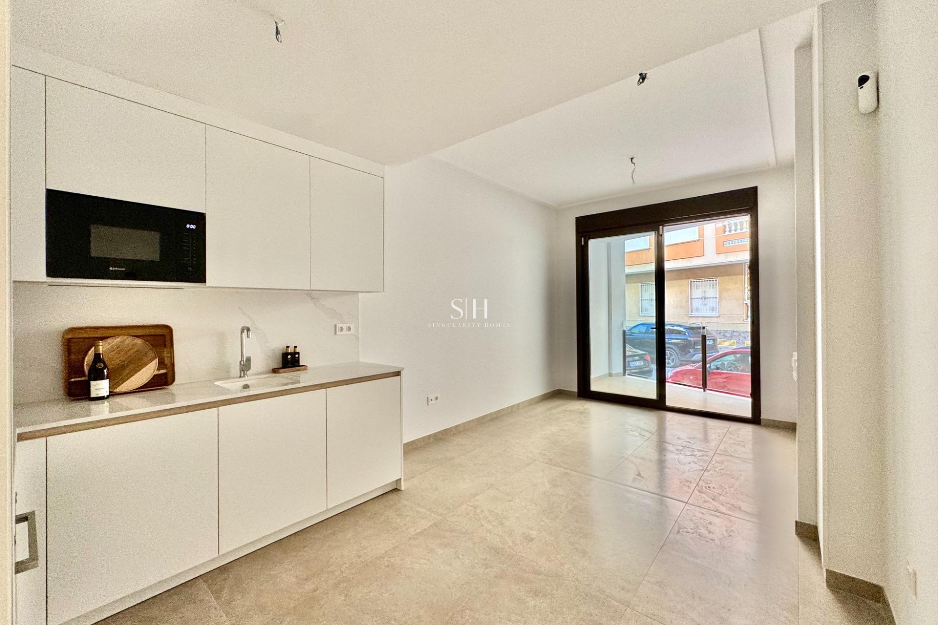 Herverkoop - Appartement / flat - Torrevieja - Habaneras